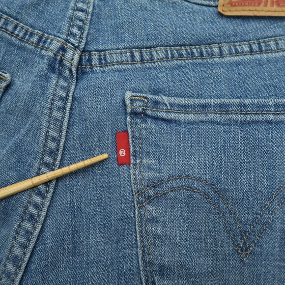 Levi's Jeans Womens Size 6S Blue Mid-Rise Classic Straight 28" Inseam Distressed - Picture 2 of 16